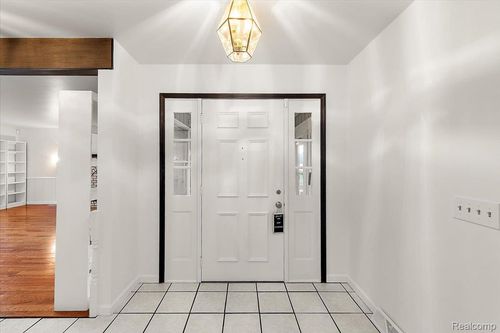 9627 M 52, Perry, MI, 48872-9763 | Card Image