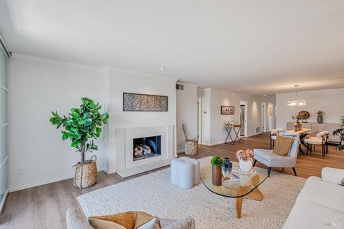 15-565 Via Casitas None, Greenbrae, CA, 94904 | Card Image