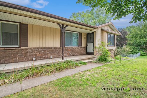 4454 Lantana Dr Se, Kentwood, MI, 49512-5341 | Card Image