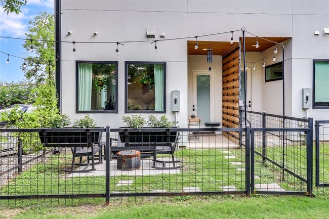 UNIT-2105 - 2108 Tillery St, House other with 2 bedrooms, 3 bathrooms and 1 parking in Austin TX | Image 31