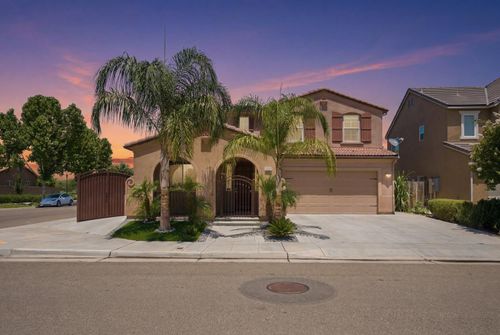 3609 Flint Ave, Clovis, CA, 93619-5197 | Card Image