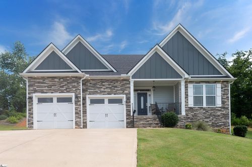 419 Navajo Ct, Marietta, SC, 29661-9122 | Card Image