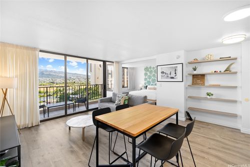 1111-201 Ohua Ave, Honolulu, HI, 96815-3653 | Card Image
