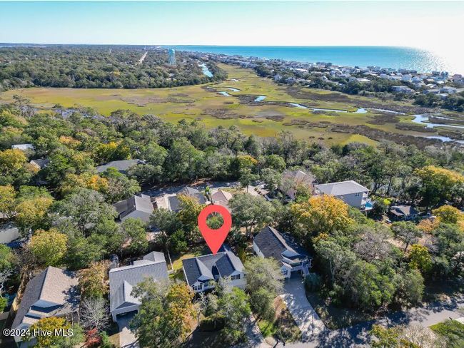106 Se 21 St St, House other with 4 bedrooms, 3 bathrooms and 2 parking in Oak Island NC | Image 30