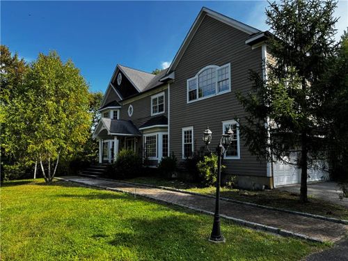 4 Townsend Lane, Other, NY, 10509 | Card Image