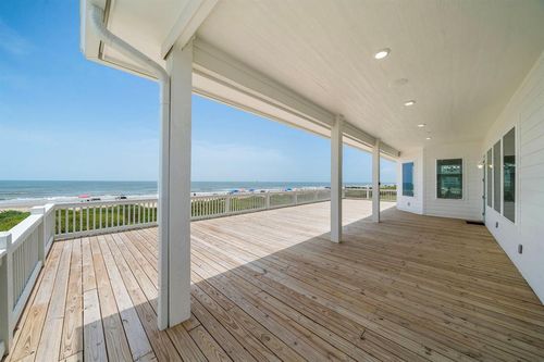 2320 Trinidad, Crystal Beach, TX, 77650-4105 | Card Image