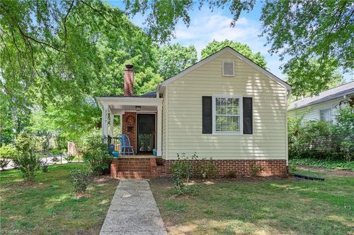 2377 Westfield Ave, Winston-Salem, NC, 27103-3642 | Card Image