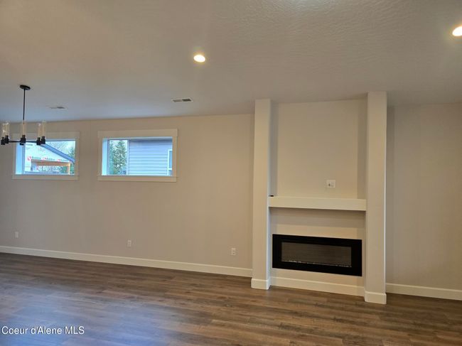 Fireplace | Image 17