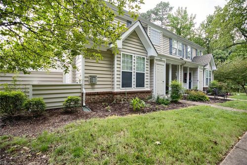100 Grant Court Court, Yorktown, VA, 23692 | Card Image