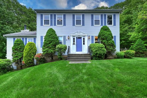 22 Cheryl Ln, Prospect, CT, 06712-1305 | Card Image