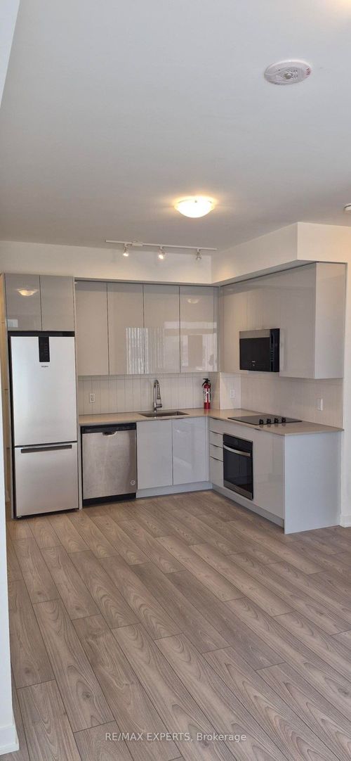 1101-474 Caldari Rd, Concord, ON, L4K0R5 | Card Image