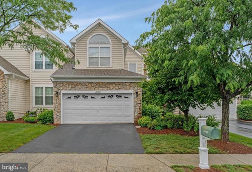 20133 Valhalla Sq, ASHBURN, VA, 20147-4105 | Card Image