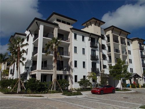 unit-303-1035 3rd Ave, NAPLES, FL, 34102-6443 | Card Image
