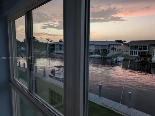 apt-11-930 Se 9th Ave, Pompano Beach, FL, 33060-9527 | Card Image