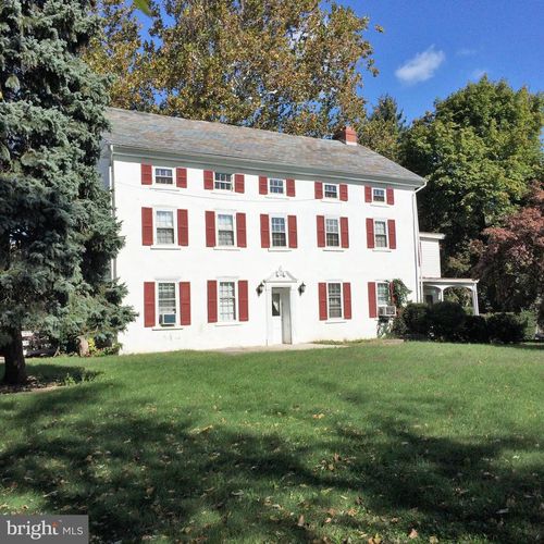 3-fl-133 E 1st Ave, TRAPPE, PA, 19426-2048 | Card Image