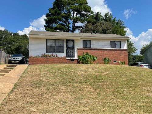 646 Western Park Dr, Memphis, TN, 38109-5175 | Card Image