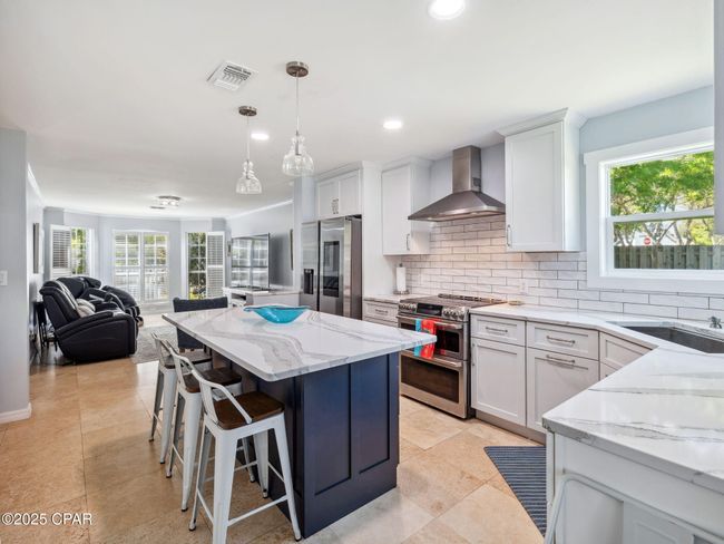 550 Seabreeze Cir, House other with 3 bedrooms, 3 bathrooms and null parking in Seacrest FL | Image 19