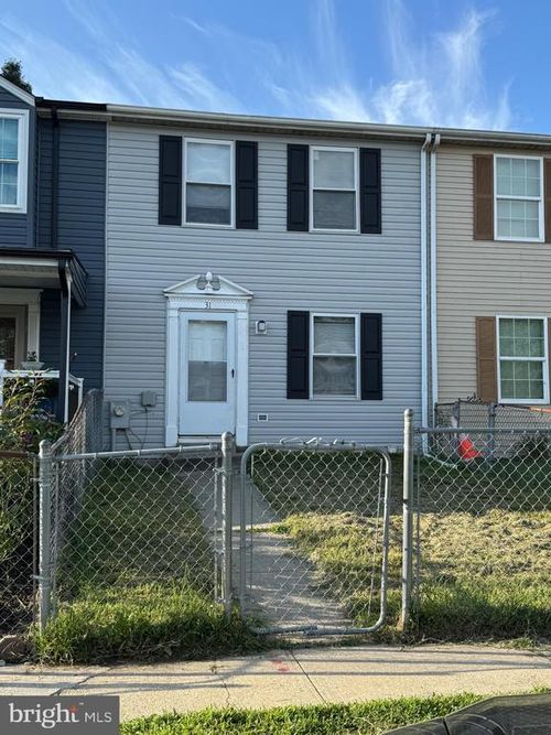 31 Holcumb Ct, MIDDLE RIVER, MD, 21220-3637 | Card Image