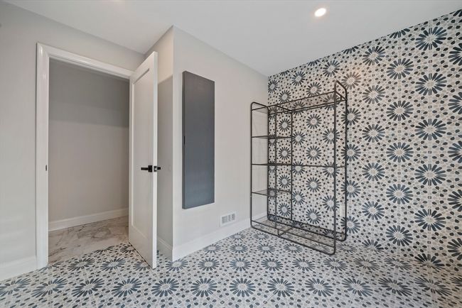 60 Algonquin Rd, House other with 4 bedrooms, 5 bathrooms and 6 parking in Canton MA | Image 15