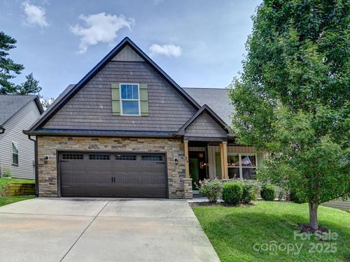 56 Brown St, Weaverville, NC, 28787-8459 | Card Image