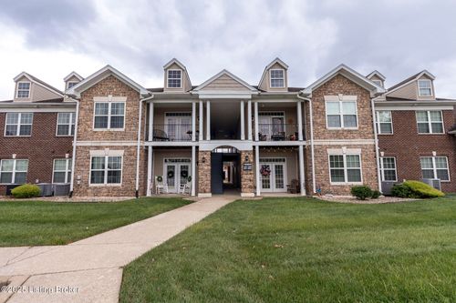 201-10203 Lark Meadow Dr, Louisville, KY, 40291-4249 | Card Image