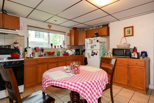 apt-5-18 Summit Ave, Somerville, MA, 02143-1849 | Card Image