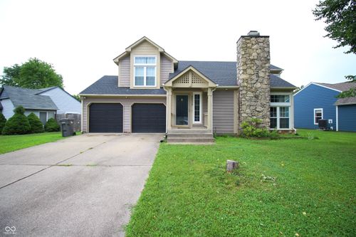 3239 Oak Tree Dr, Indianapolis, IN, 46227-9712 | Card Image