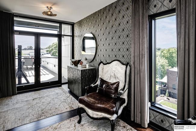 APT-401 - 1502 S 10 Th St, Condo with 2 bedrooms, 3 bathrooms and 2 parking in Omaha NE | Image 4