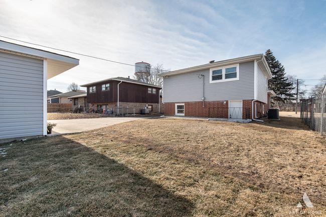 10945 S Neenah Ave, House other with 3 bedrooms, 2 bathrooms and 2 parking in Worth IL | Image 50