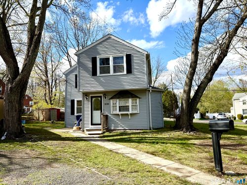 218 Melville Drive, Fairfield, CT, 06825 | Card Image