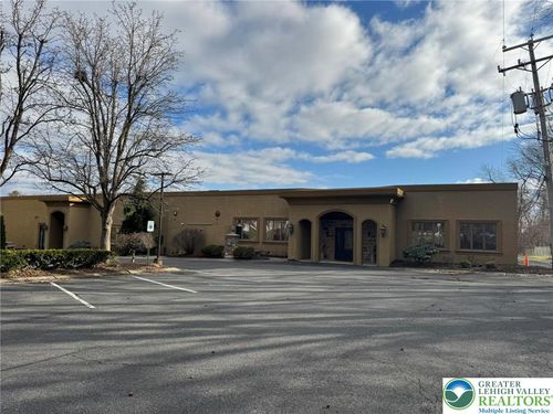 a6-601 Stones Crossing Road, Palmer Twp, PA, 18045 | Card Image