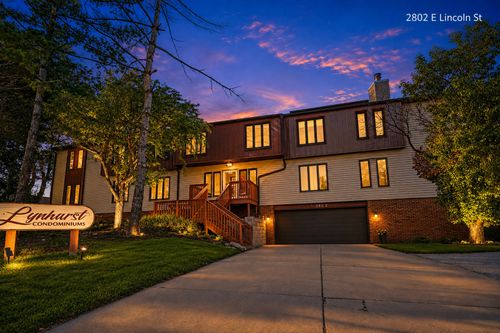 2c-2802 E Lincoln St, Bloomington, IL, 61704-6153 | Card Image