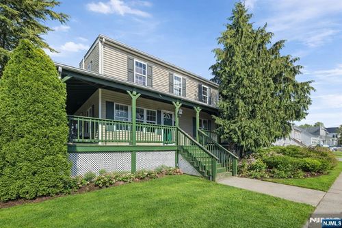 131 La Monte Avenue, Bound Brook, NJ, 08805 | Card Image