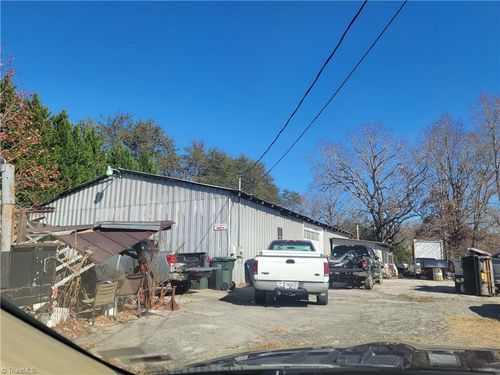 164 Lakeside Dr, Walnut Cove, NC, 27052-9300 | Card Image