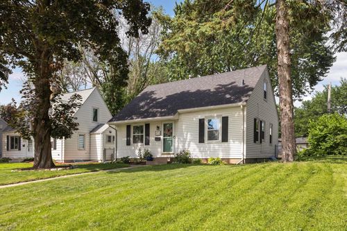 6916 Penn Ave S, Richfield, MN, 55423-2011 | Card Image