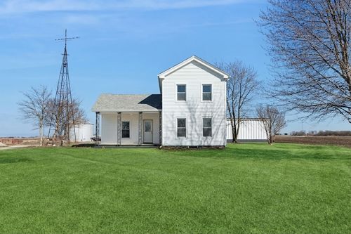 3292 E 24th Rd, Marseilles, IL, 61341-9459 | Card Image