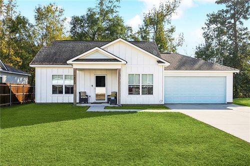 16242 Chandler Pl, Hammond, LA, 70401-7251 | Card Image