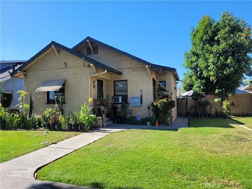 319 E Commonwealth Ave, Fullerton, CA, 92832-2086 | Card Image