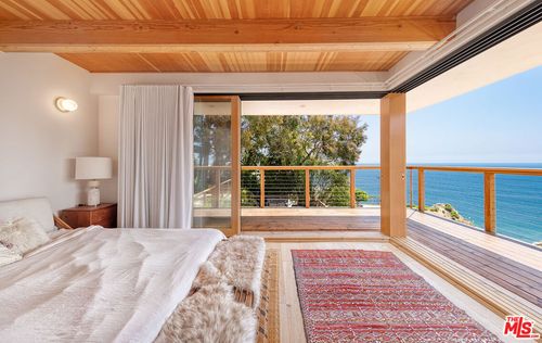 20762 Rockpoint Way, Malibu, CA, 90265 | Card Image