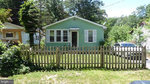 217 Robin Rd, Millville, NJ, 08332-5541 | Card Image