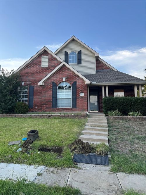 1681 Yellowstone Ave, Lewisville, TX, 75077-2461 | Card Image