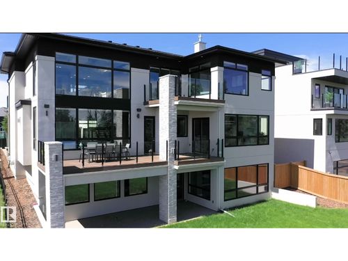 4129 Cameron Heights Pt Nw, Edmonton, AB, T6M0S4 | Card Image