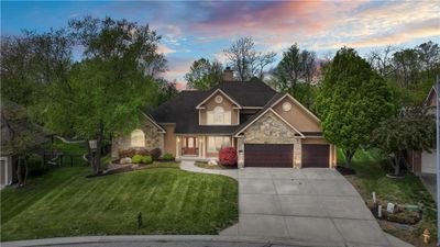 10102 River Hills Drive, House other with 6 bedrooms, 4 bathrooms and null parking in Parkville MO | Image 2