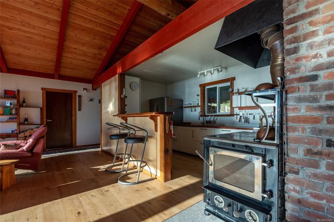 110 Hillside Rd, House other with 2 bedrooms, 2 bathrooms and 4 parking in Sointula BC | Image 16