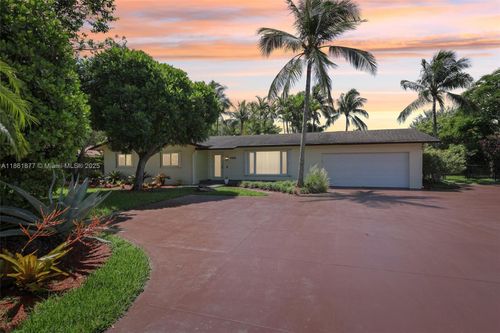 10930 Sw 129th St, Miami, FL, 33176-5433 | Card Image