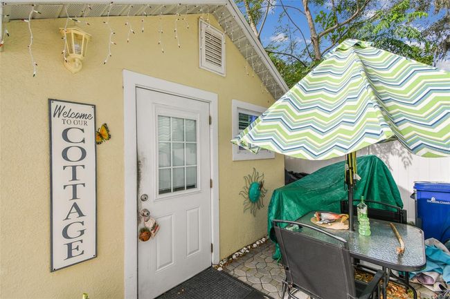 Unit B - Front Entry | Image 31