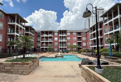 325-2400 Mccue Rd, Houston, TX, 77056-5115 | Card Image
