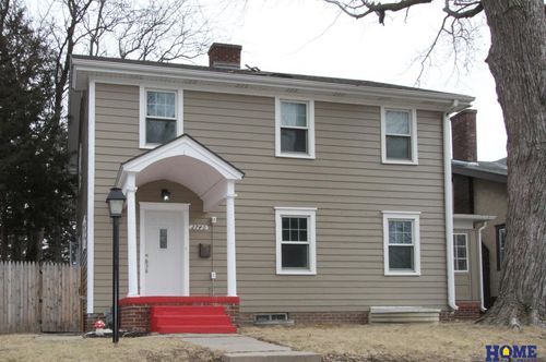 2740 S 13th St, Lincoln, NE, 68502-3614 | Card Image