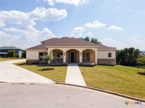 104 Cedar Bluff Dr, Harker Heights, TX, 76548-8119 | Card Image