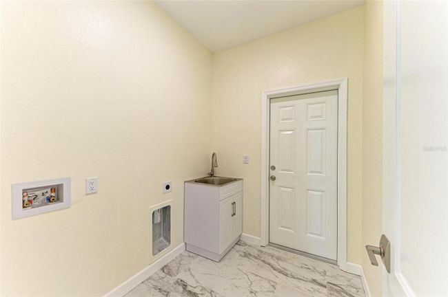 756 Bowman Ter, House other with 3 bedrooms, 2 bathrooms and null parking in PORT CHARLOTTE FL | Image 34